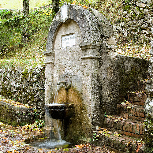 Fontana Caraffa